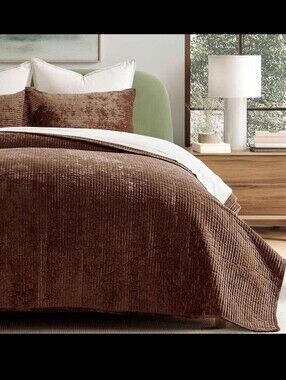 Striped Channel Velvet Quilt Set, King Size, Rust BrownLuxurious Soft Lightwei